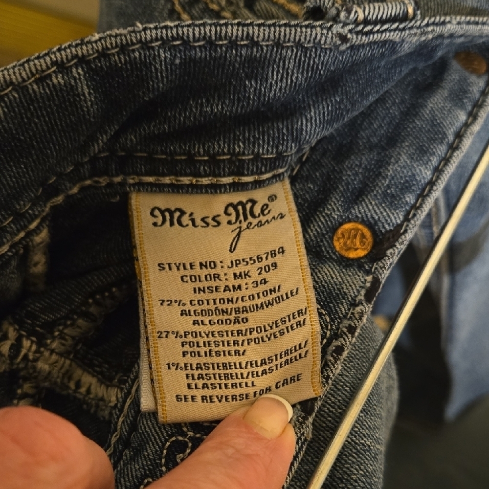 Miss Me Indigo Boot Cut Jeans. Inseam 27.5. Waist 15 - Picture 5 of 12